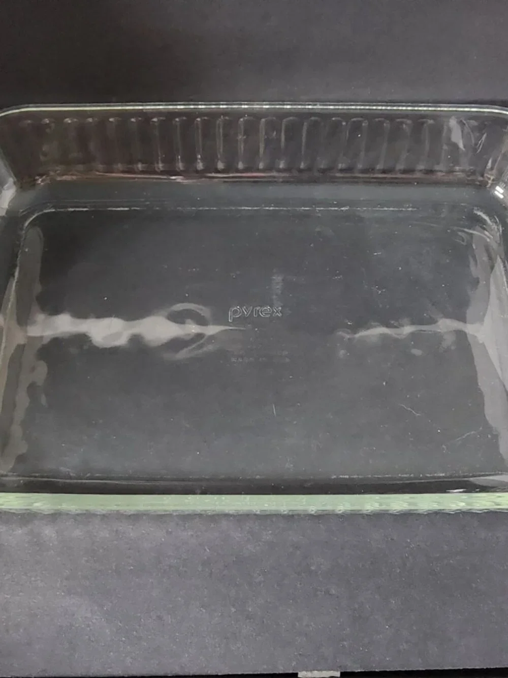Vintage Pyrex 3qt Clear 13